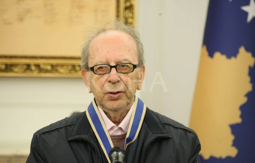  Shuhet mbreti i letërsisë shqipe, Ismail Kadare!